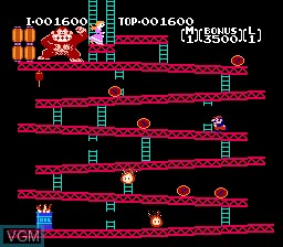 In-game screen of the game Donkey Kong on Nintendo Famicom Disk