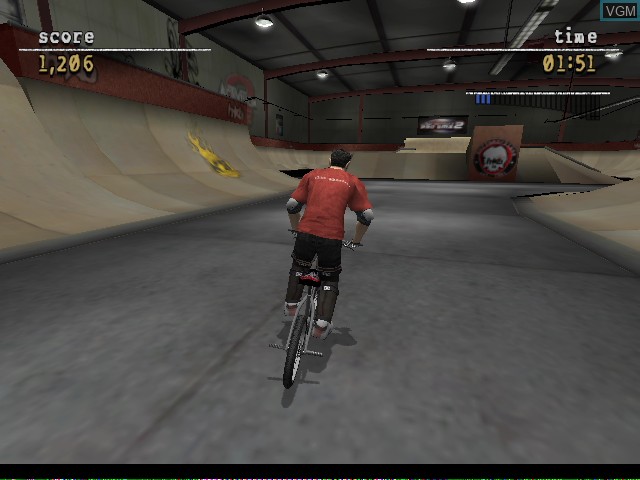 In-game screen of the game Mat Hoffman's Pro BMX 2 on Nintendo GameCube
