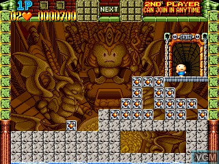 In-game screen of the game Risky Challenge on MAME