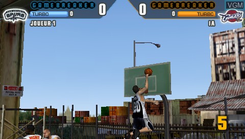 In-game screen of the game NBA Street Showdown on Sony PSP